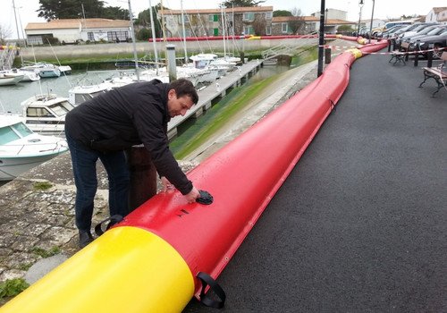 Hochwasserschutz  growag Feuerwehrtechnik AG